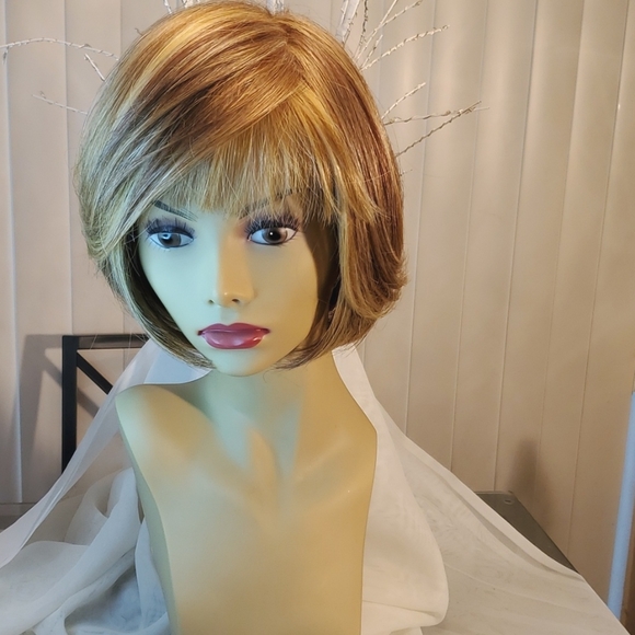 Raquel Welch Accessories - RAQUEL WELCH WIG GOLDEN RUSSET/RL29/25 CUSTOMIZED